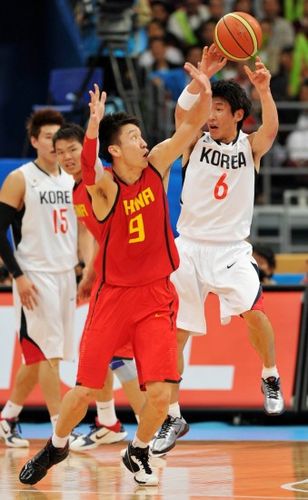 2010亚运会男篮决赛中国vs韩国